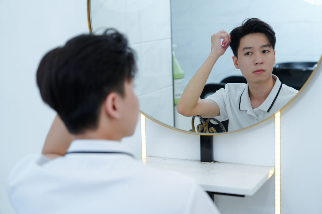 Tóc Giả Nam Kiểu Sidepart 7/3 Mái Rũ