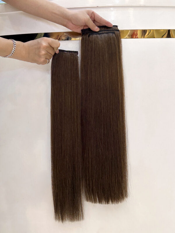 Trải nghiệm vẻ đẹp ngọt ngào của bộ 4 phím tóc giả 60cm nâu tone 6 làm từ 100% tóc thật tại Tóc Giả Sài Gòn